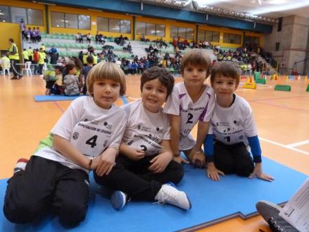 Imagen Cuatro centenares y medio de pequeños deportistas se divierten en Palazuelos de Eresma