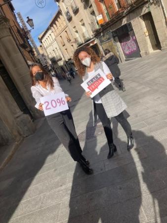 Imagen El Black Friday llega al otoño enológico de la Fundación Caja Rural gracias a la colaboración de Alimentos de Segovia