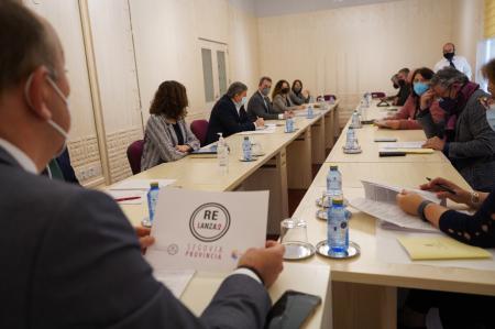 Imagen El Pleno de la Diputación insta al Gobierno a que tome las medidas fiscales necesarias para garantizar la supervivencia de la economía provincial