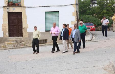 Imagen La pavimentación y el alumbrado público centran las actuaciones del Ayuntamiento de Roda de Eresma con la ayuda de la Diputación