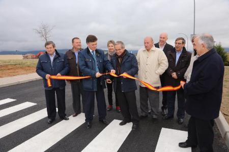Imagen El Presidente de la Diputación inaugura la conexión entre polígonos en El Sotillo