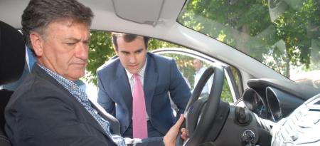 Imagen Los Centros Agrupados de Acción Social estrenan 15 nuevos vehículos para desempeñar su labor en la provincia