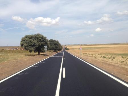 Imagen La Diputación concluye las obras de mejora de la carretera que va de la CL-603 a Escalona del Prado
