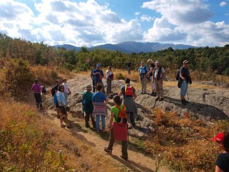 Imagen La primera de las rutas de senderismo por el robledal de Riaza resultó todo un éxito