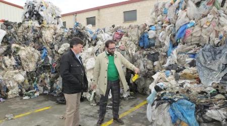 Imagen Fosimpe mueve en Valverde del Majano unas 2.000 toneladas de diferentes residuos al mes