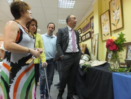 Imagen La Diputación pone en marcha 170 grupos de las Aulas de Manualidades y 183 de las Aulas de Manualidades