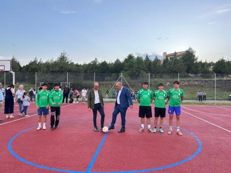 Prádena estrena pista polideportiva gracias a la colaboración entre la Diputación y el Ayuntamiento