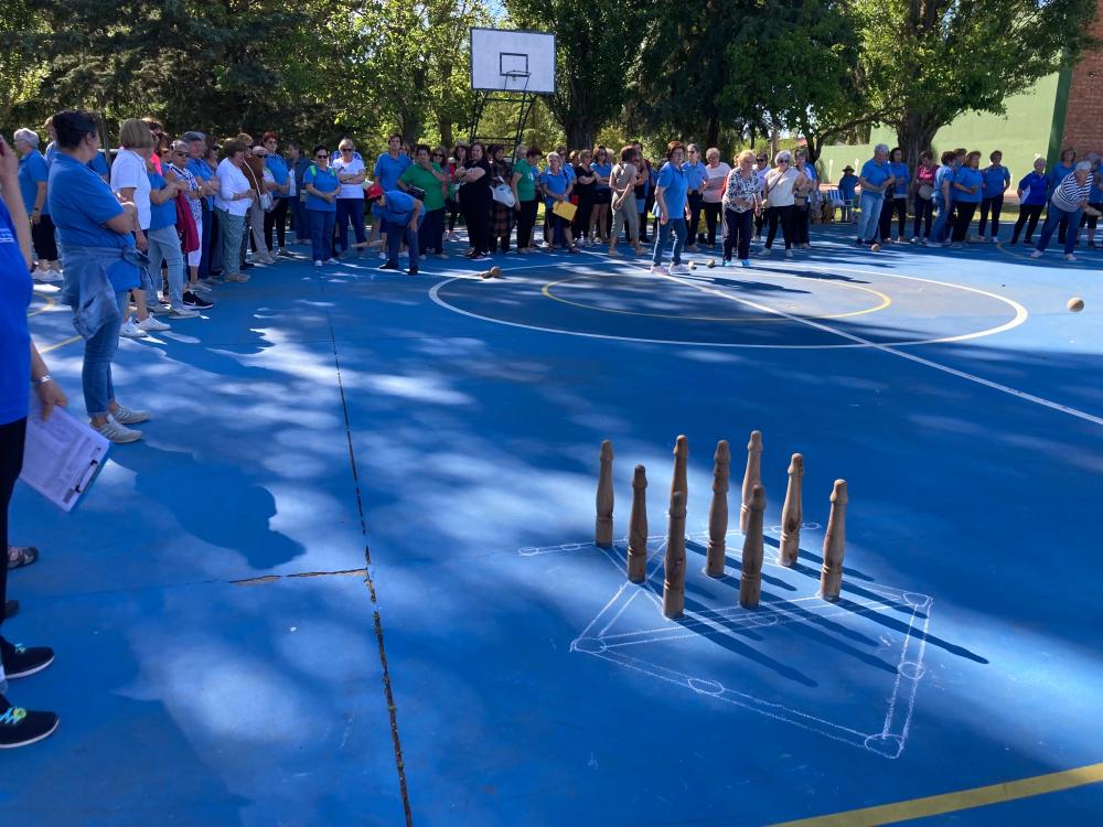 La final de juegos autóctonos del Torneo Interpueblos de la Diputación va a cerrar la primavera congregando 250 participantes en Sanchonuño