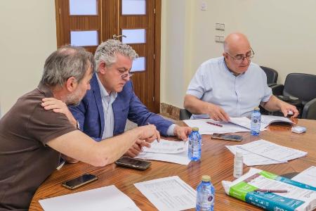 El jurado de las Becas de Investigación del Instituto de la Cultura Tradicional galardona un trabajo vinculado a la devoción a San Juan y otro...