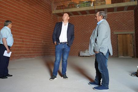 Imagen El presidente de la Diputación se interesa por el arreglo, la ocupación y el uso de varios edificios de titularidad municipal de distintas localidades de la provincia