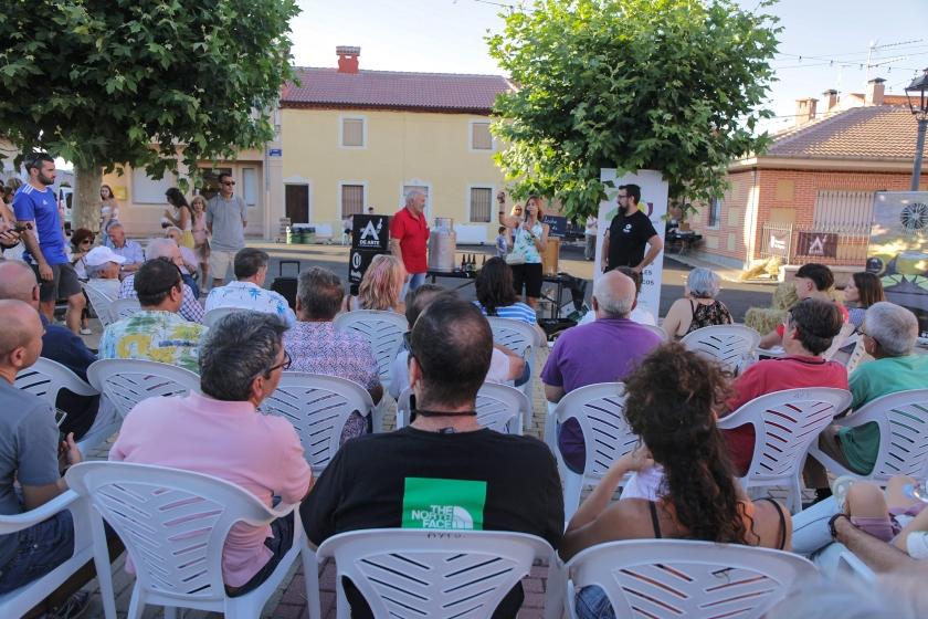 La creatividad, la tradición y el sabor se dan cita en Juarros de Riomoros en la primera jornada de ‘Con A de Arte y Alimentos de Segovia’