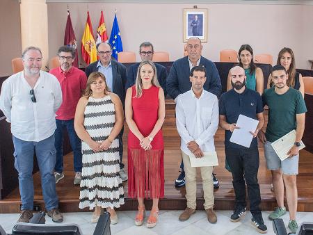 La Diputación de Segovia da la bienvenida a seis nuevos trabajadores, que han tomado posesión de sus respectivas plazas en distintos...