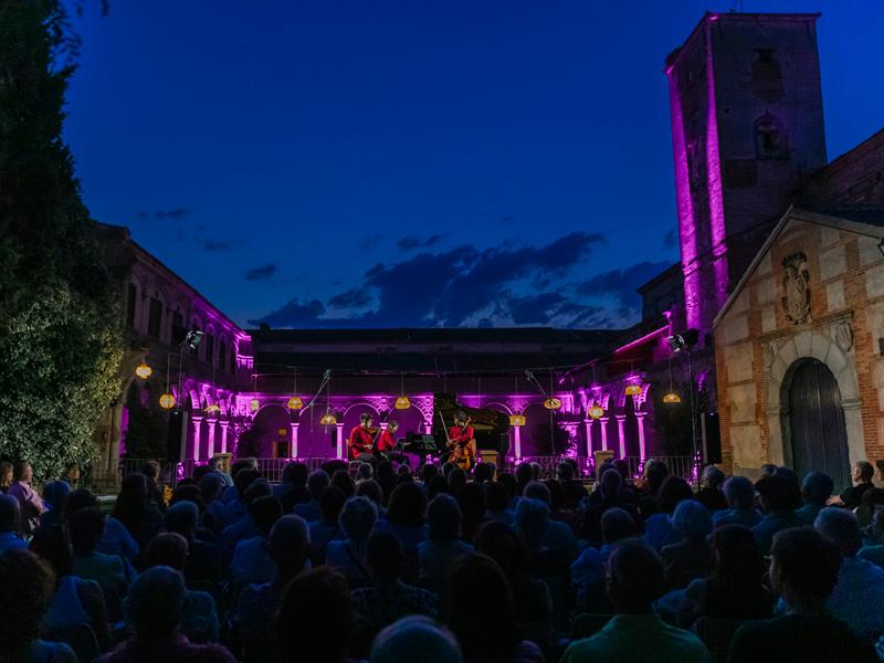 El MUSEG conquista con llenos absolutos varios pueblos de la provincia en su cincuenta cumpleaños