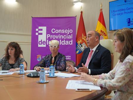 Imagen Miguel Ángel de Vicente preside la reunión del Consejo Provincial de Igualdad haciendo hincapié en el trabajo transversal y la implicación de las diferentes áreas de la Diputación en esta materia