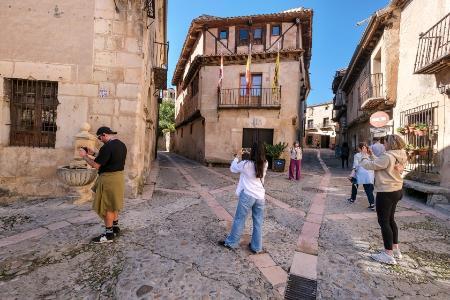 Imagen Segovia es la provincia de Castilla y León con mayor aumento de pernoctaciones de extranjeros en los primeros ocho meses del año...