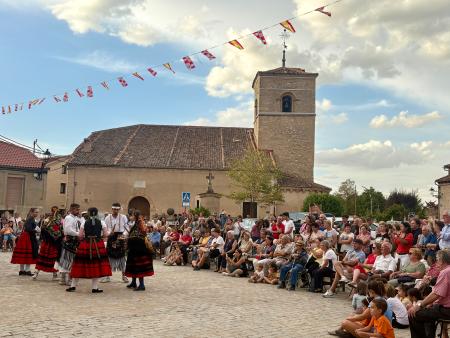 La provincia de Segovia se prepara para un fin de semana de gastronomía, música, teatro y celebraciones patronales en torno a San Miguel