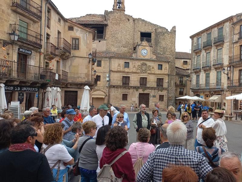 La Diputación cierra el ciclo ‘Viajero, yo te enseñaré Segovia’ en torno al eclipse solar, con todas las plazas cubiertas y una gran respuesta...