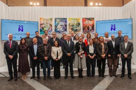 Imagen La Diputación propone la igualdad como único trato, en un acto central del 25N que ha contado con la presencia de la vicepresidenta de...