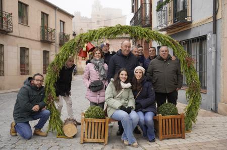 Turégano cierra con éxito su Feria Navideña de San Andrés, que llena de luz y tradición la localidad