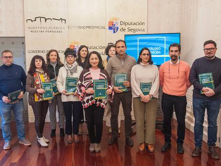 Imagen La Diputación de Segovia refuerza su compromiso con los ayuntamientos de la provincia a través de un completo catálogo de servicios