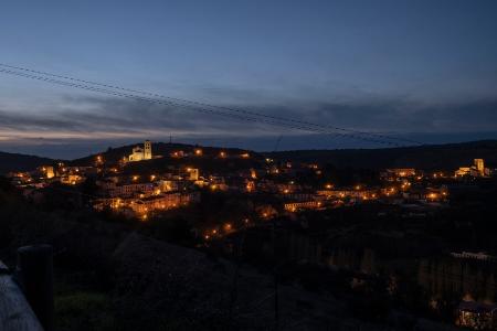 Imagen La Diputación de Segovia renueva la iluminación ornamental de Sepúlveda,...