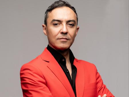 El actor y cantante Ángel Ruiz ofrece un concierto de ‘Pasiones al oído’ en forma de boleros, tangos o coplas vistos desde el jazz