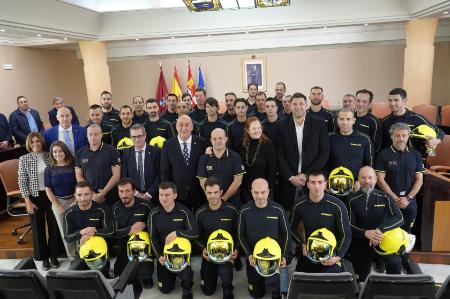 Imagen Veinticuatro bomberos conductores toman posesión de su cargo en el SPEIS...