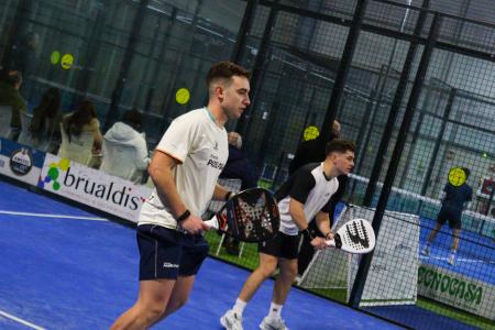 Las parejas formadas por Raúl Soblechero y Raúl Arribas y Silvia Ávila y Ángela Jiménez triunfan en la primera jornada del Circuito Provincial...