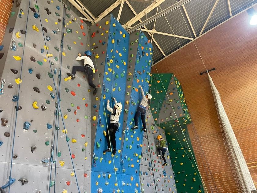 El programa de Deporte Divertido de la Diputación ya ha definido a los equipos que concurrirán en la final, que se disputará en Carbonero el...