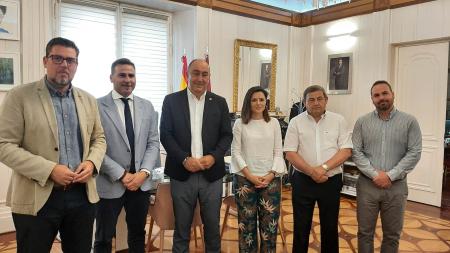 Las diputaciones de Segovia y Alicante intercambian experiencias para mejorar los servicios a ayuntamientos y vecinos y las prestaciones en...