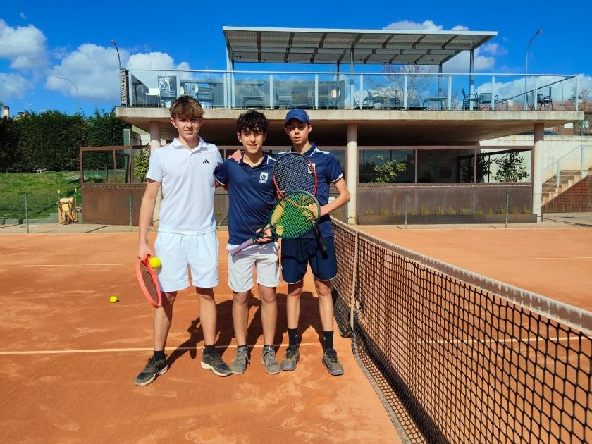 La competición de tenis ya conoce a sus vencedores, dentro del programa de Deporte Escolar de la Diputación de Segovia
