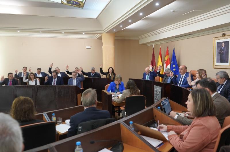 El Pleno de la Diputación toma conocimiento de la Liquidación del Presupuesto de 2025 que arroja un Remanente de Tesorería de 21,7 millones de...