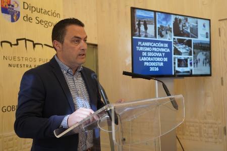 Imagen La finalización del Plan ‘Hoces de Segovia’ y las actividades en torno al eclipse total centrarán los esfuerzos del área de Turismo de...