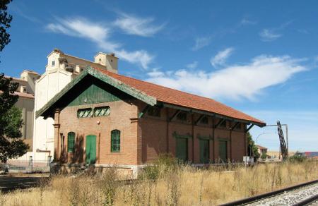 Almacén estación FFCC Campo de San Pedro 8902881
