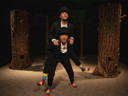 El espectáculo para menores ‘Tá’ preludia a Titirimundi en el Teatro Juan Bravo