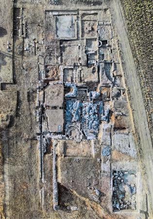 Imagen Vista cenital de la excavación de las Termas de Fortuna (Martínez Caballero et alii 2025)