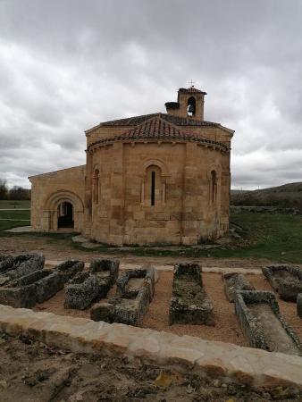 Imagen Ábside de la iglesia románica de Nuestra Señora de la Asunción, en Duratón.