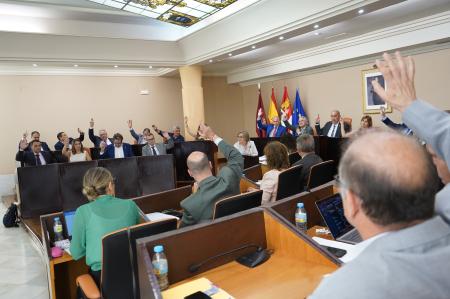 El Pleno de la Diputación apoya a los agricultores segovianos rechazando el acuerdo comercial UE - Mercosur mientras no garantice la igualdad...