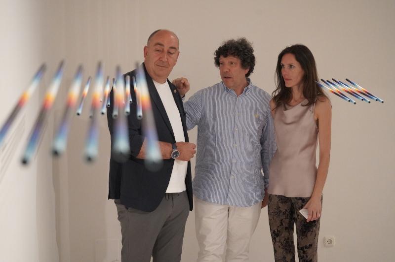 El arte electrocinético llega al Museo de Arte Contemporáneo Esteban Vicente de la mano de Elías Crespin y su exposición ‘PNEUMA. Entre los...