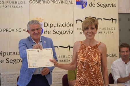 Cinco funcionarias toman posesión de sus plazas en la Diputación de Segovia como operarias de lavandería, costura y limpieza