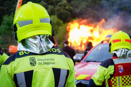 Imagen La Diputación distribuye 120.000 euros entre cuarenta y nueve entidades...