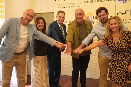 Imagen La Diputación sella su alianza con la UNED y con la Fundación UVa para...