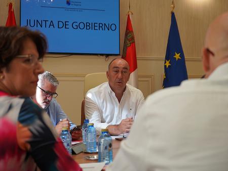 David Llorente, Marina Muñoz y Ángela García recibirán las mayores ayudas de la convocatoria de la Diputación de becas a deportistas, dotada...
