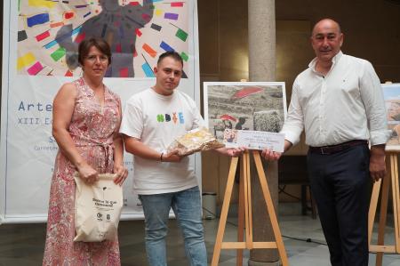 El jurado del concurso fotográfico de Arte en la Naturaleza elige las fotos de David Vidal, Juan Enrique del Barrio y José Manuel Cófreces...