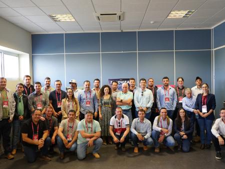 Alimentos de Segovia organiza un encuentro entre productores de Ajo de Vallelado y representantes de la Asociación Nacional de Productores de...