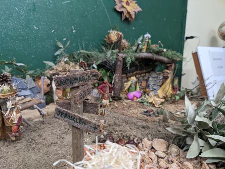 El tapiz navideño de Marugán y los superhéroes del CRA Los Llanos de Valverde del Majano se llevan el primer premio del trigésimo segundo...