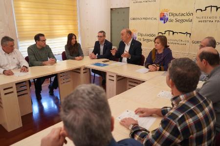 Cinco oficiales toman posesión como nuevos trabajadores de la Diputación de Segovia