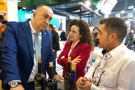 Imagen Los socios de Alimentos de Segovia logran abrir nuevos canales de comercialización en Andalucía gracias a la ayuda de la Diputación para estar presentes en el Salón de Innovación en Hostelería de Málaga