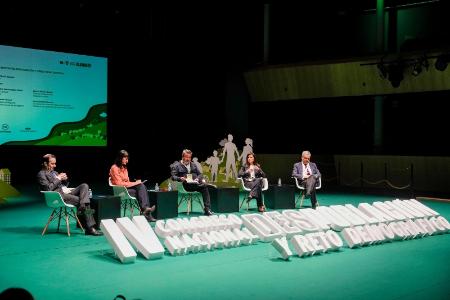 La Diputación de Segovia muestra los avances en digitalización de los ayuntamientos de la provincia en el IV Congreso Nacional de Despoblación...