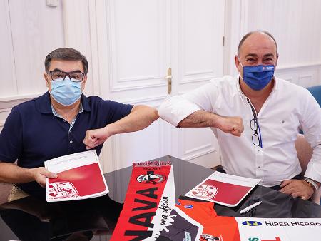 La Diputación renueva su compromiso con el Balonmano Nava con un convenio de colaboración de 60.000 euros tras conseguir la permanencia en...